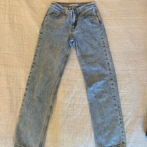 Levi’s Low Pro Straight Jean’s Size 24